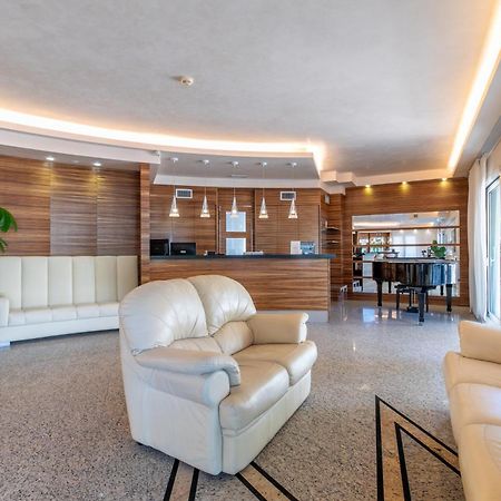 Hotel Villa Doimo Линьяно-Саббьядоро Экстерьер фото