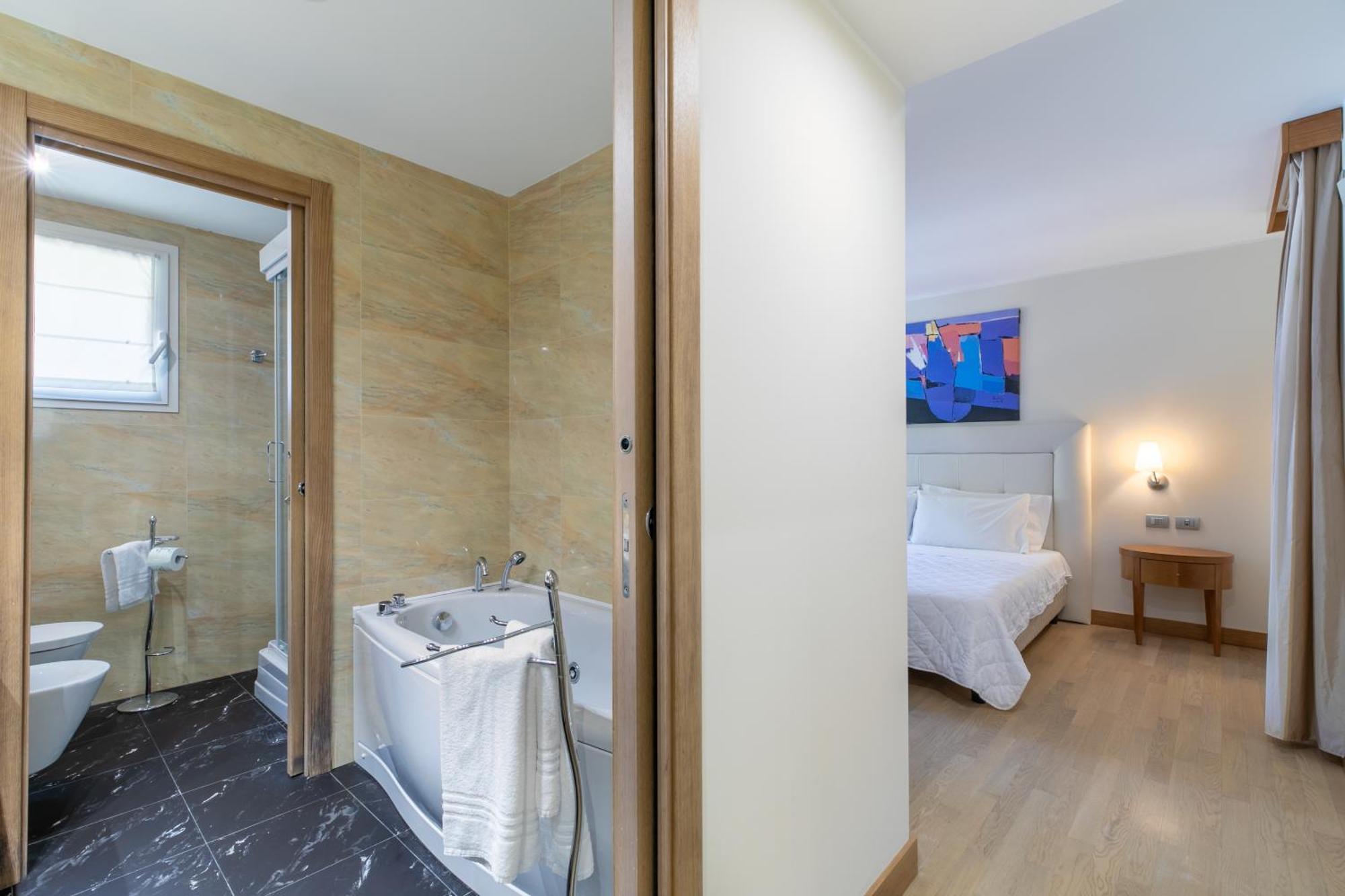 Hotel Villa Doimo Линьяно-Саббьядоро Экстерьер фото